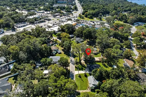 1546 River Hills Circle W Jacksonville FL 32211