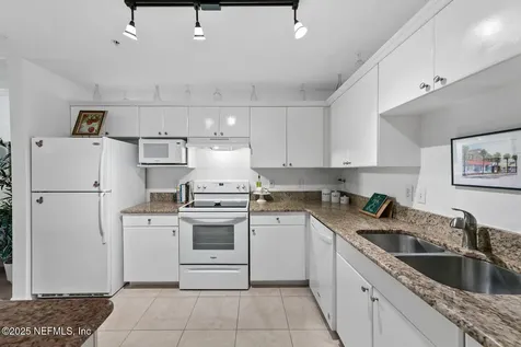 3591 Kernan Boulevard S Jacksonville FL 32224