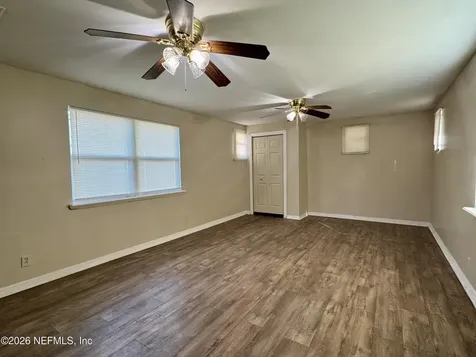 2057 Glen Gardner Drive Jacksonville FL 32246