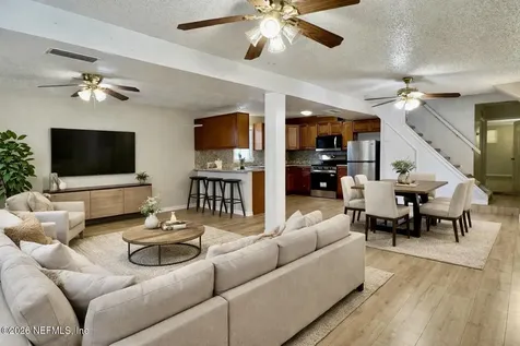 2057 Glen Gardner Drive Jacksonville FL 32246