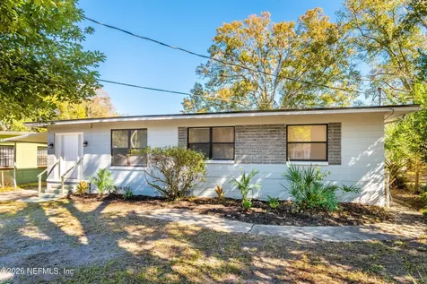 5247 Cleveland Road Jacksonville FL 32209