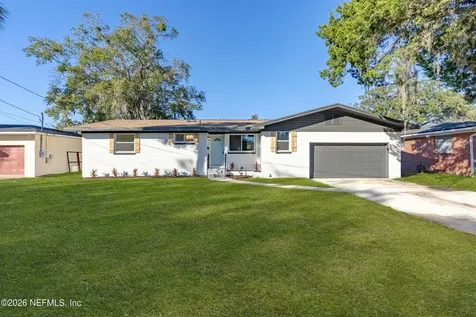 8551 Lamanto Avenue N Jacksonville FL 32211