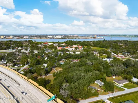 2353 York Street Jacksonville FL 32207