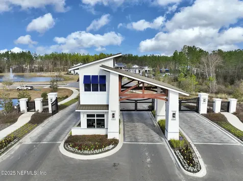 328 Ecliptic Loop Yulee FL 32097