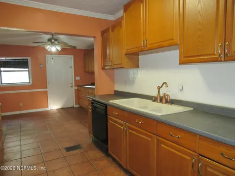 9023 Jackson Avenue Jacksonville FL 32208