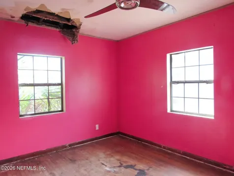 9023 Jackson Avenue Jacksonville FL 32208