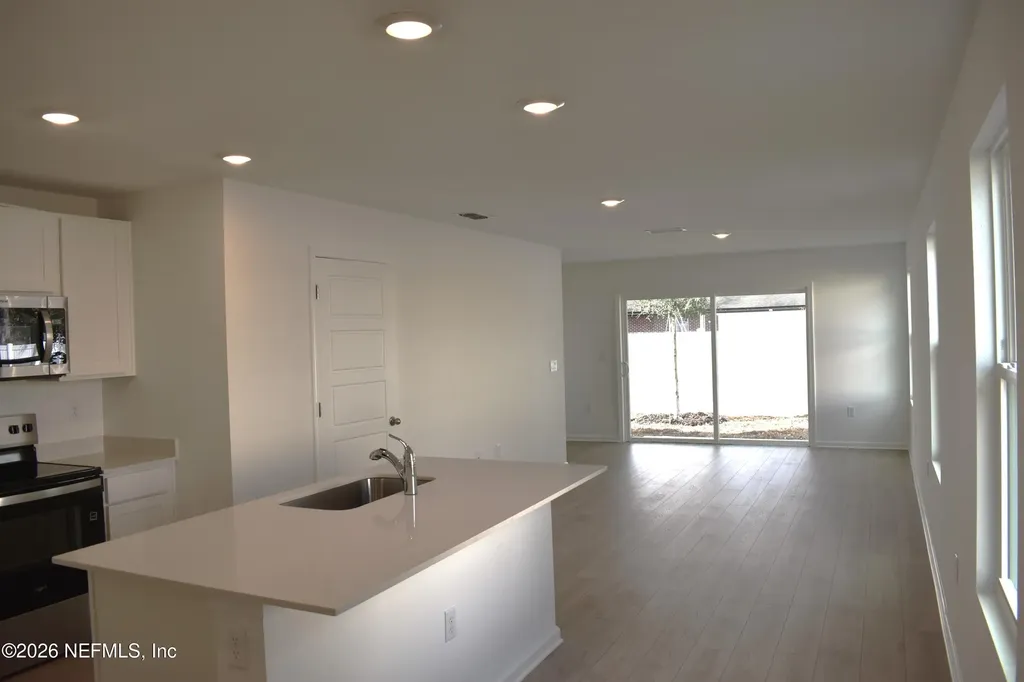 2712 Iron Rock Court Jacksonville FL 32254