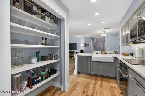 320 Sunrise Circle Neptune Beach FL 32266