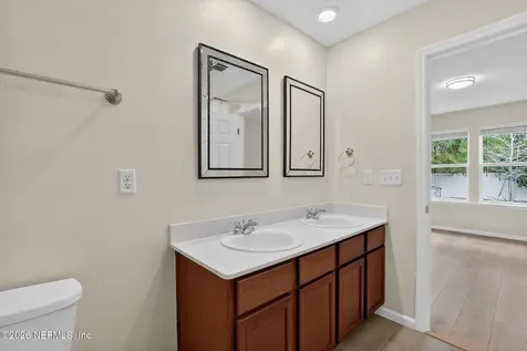 6517 Sandler Lakes Drive Jacksonville FL 32222