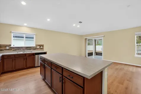 6517 Sandler Lakes Drive Jacksonville FL 32222