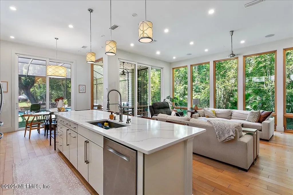 2446 Seminole Road Atlantic Beach FL 32233