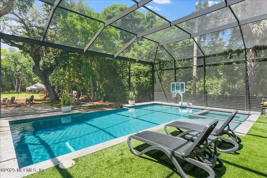 2446 Seminole Road Atlantic Beach FL 32233