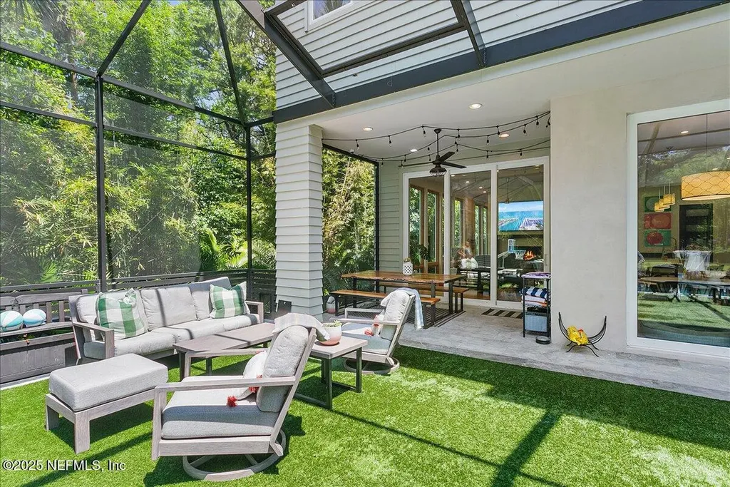 2446 Seminole Road Atlantic Beach FL 32233