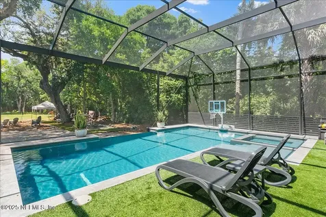 2446 Seminole Road Atlantic Beach FL 32233