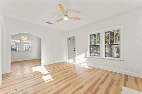 449 Sunset Drive Jacksonville FL 32208