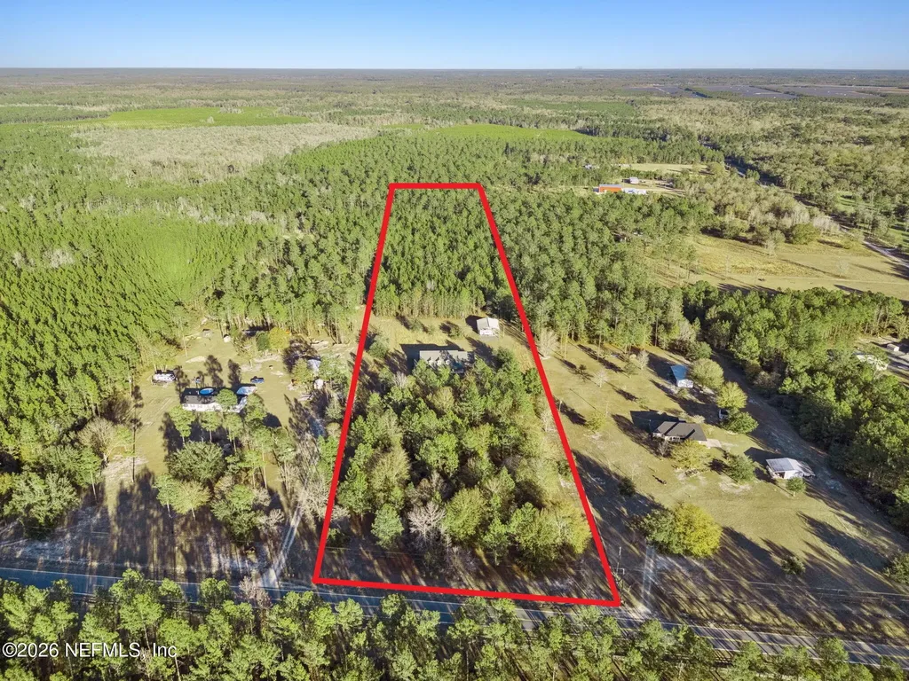 14871 Turner Cemetery Road Glen St. Mary FL 32040