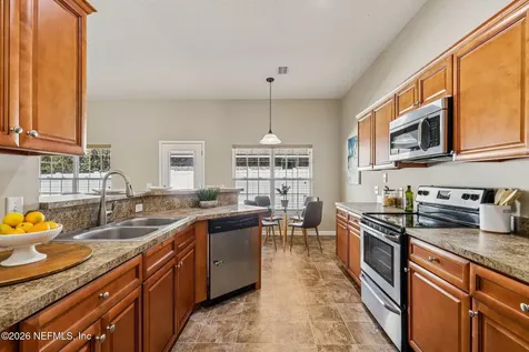 87083 Chesapeake Avenue Yulee FL 32097