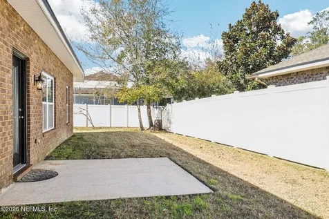 87083 Chesapeake Avenue Yulee FL 32097
