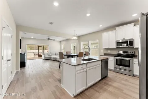 10106 Pavnes Creek Drive Jacksonville FL 32222
