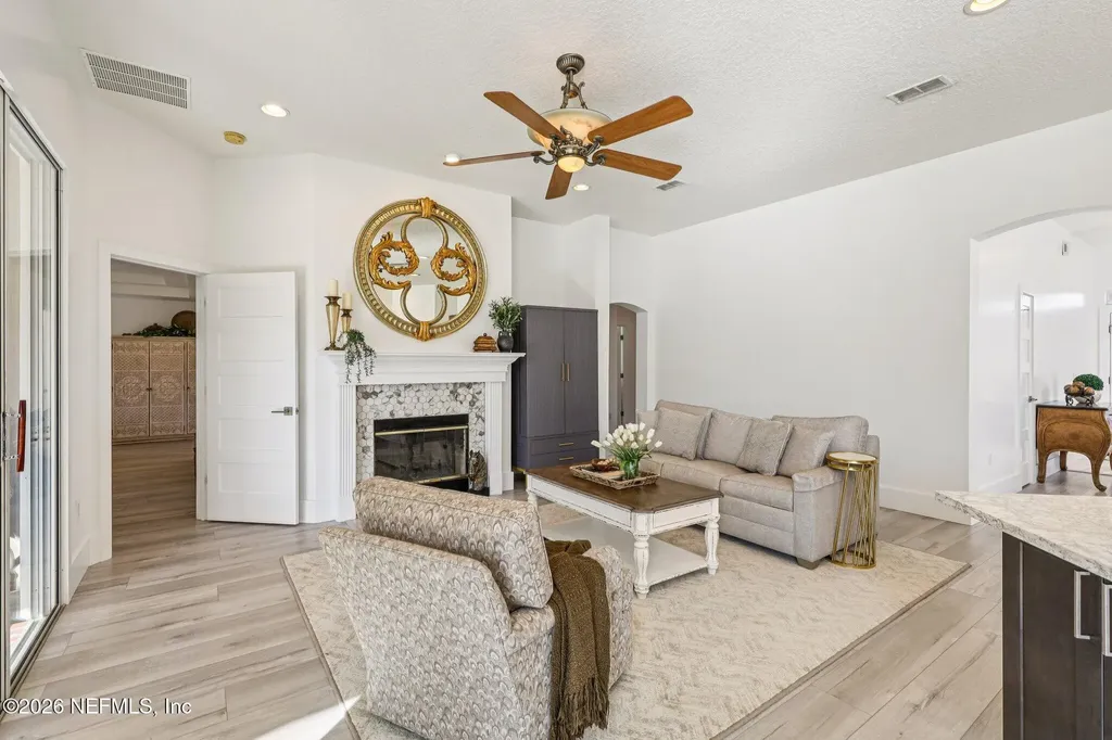 2607 Creekfront Drive Green Cove Springs FL 32043