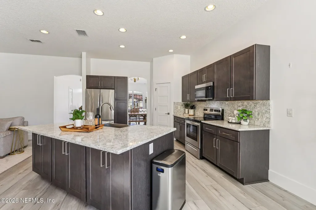 2607 Creekfront Drive Green Cove Springs FL 32043