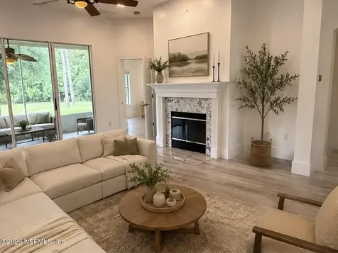2607 Creekfront Drive Green Cove Springs FL 32043