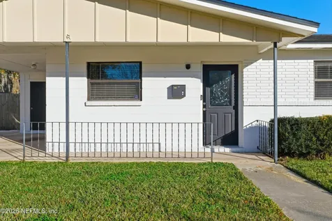 3033 Scotty Drive Jacksonville FL 32216