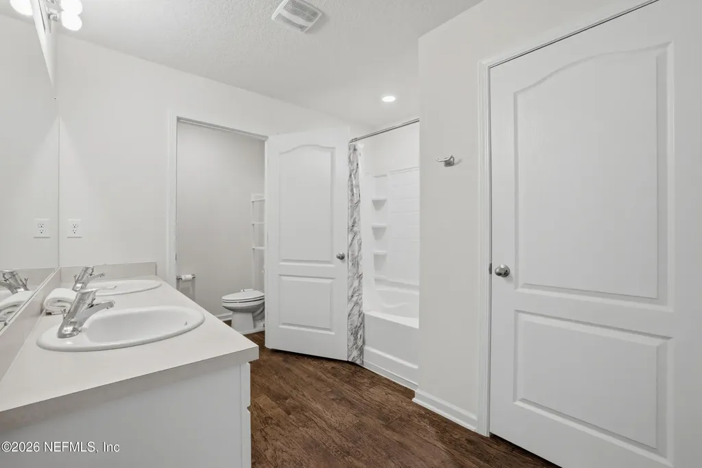 2465 Falling Star Lane Green Cove Springs FL 32043