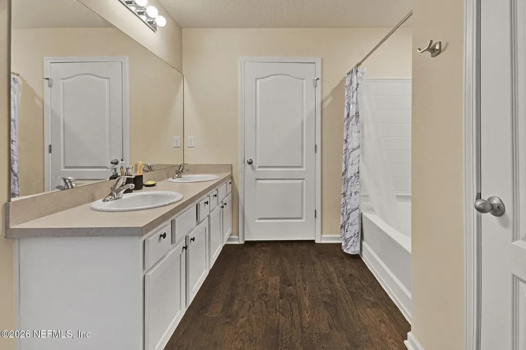 2465 Falling Star Lane Green Cove Springs FL 32043