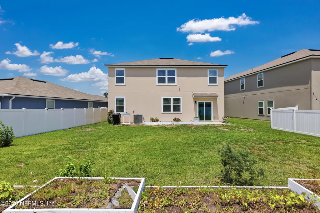 2465 Falling Star Lane Green Cove Springs FL 32043