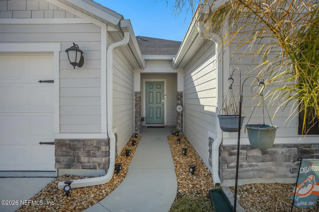 402 Red Dahlia Lane Jacksonville FL 32218