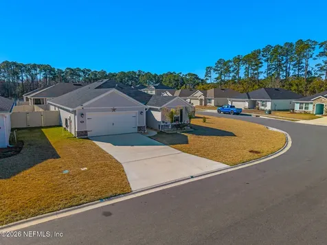 402 Red Dahlia Lane Jacksonville FL 32218
