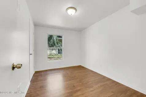 557 W 62nd Street Jacksonville FL 32208