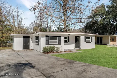557 W 62nd Street Jacksonville FL 32208