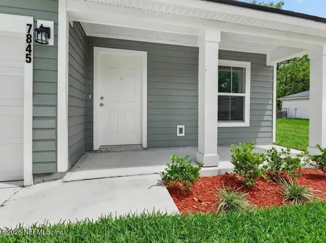 7845 Pipit Avenue Jacksonville FL 32219