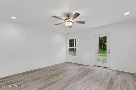 7845 Pipit Avenue Jacksonville FL 32219
