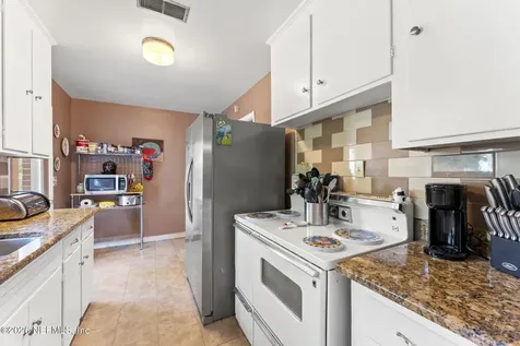 1010 Arlingwood Avenue Jacksonville FL 32211