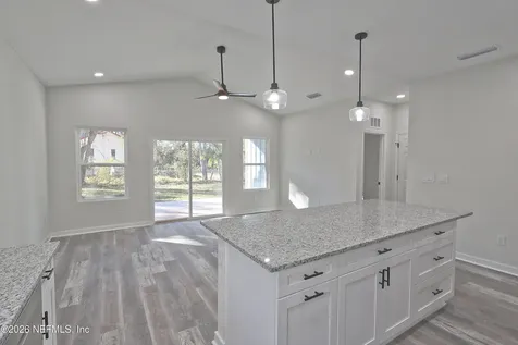 30 Delmonte Street Baldwin FL 32234