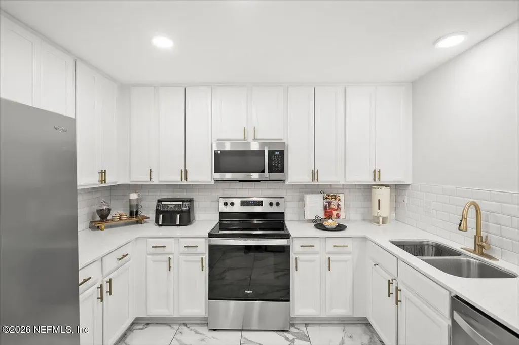 4241 Migration Drive Jacksonville FL 32257
