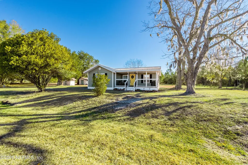 23779 NW 225a County Road Lawtey FL 32058