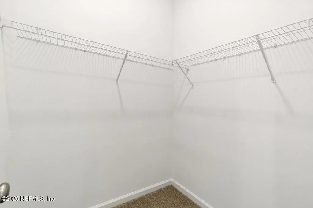 11082 Pine Street Jacksonville FL 32218