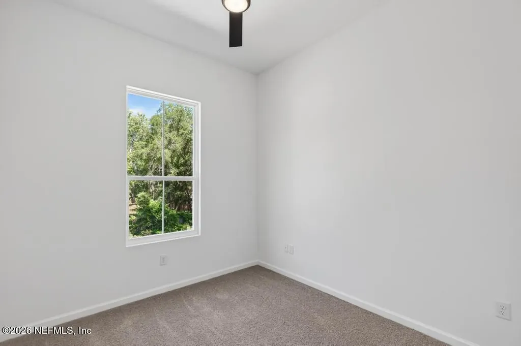11082 Pine Street Jacksonville FL 32218