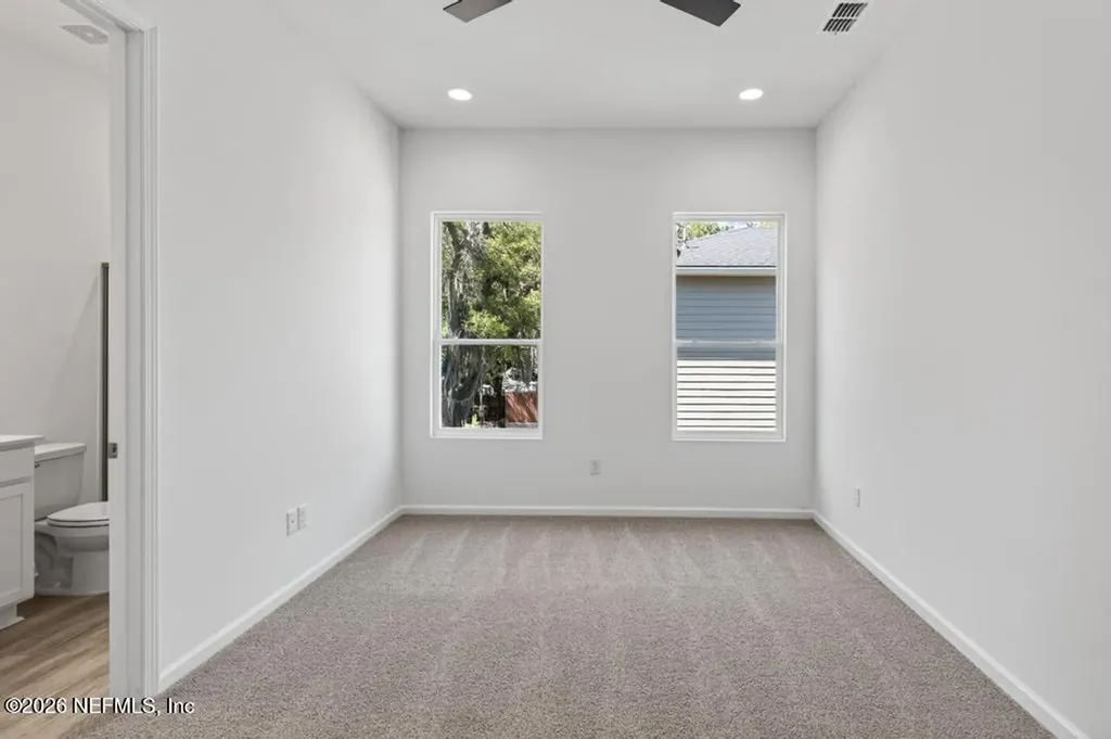 11082 Pine Street Jacksonville FL 32218