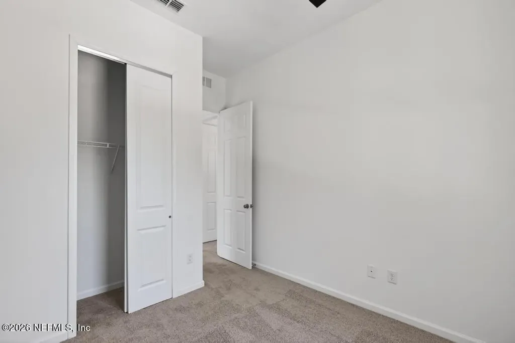 11082 Pine Street Jacksonville FL 32218
