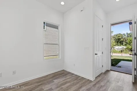 11082 Pine Street Jacksonville FL 32218