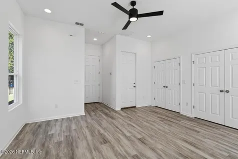 11082 Pine Street Jacksonville FL 32218