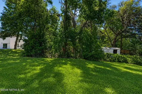 11082 Pine Street Jacksonville FL 32218
