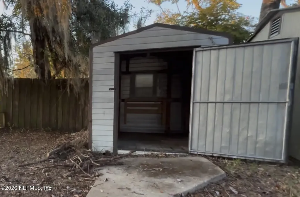 169 Jewel Avenue Interlachen FL 32148