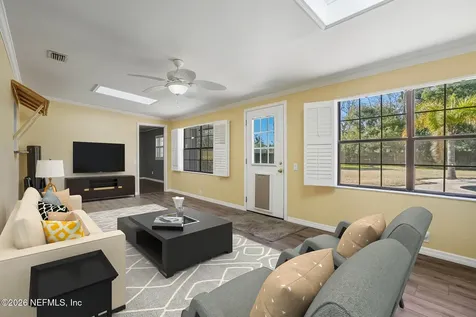 2276 The Woods Drive E Jacksonville FL 32246