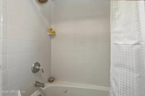 2276 The Woods Drive E Jacksonville FL 32246